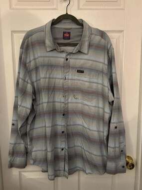 Wrangler Men's Outdoor Performance Long Sleeve Stripe Button Down shirt